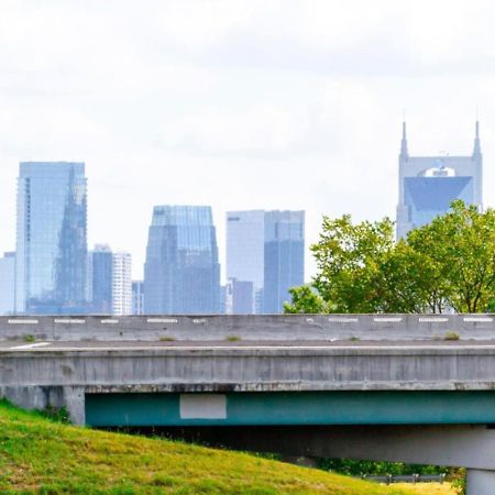 Skyline Serenity Rooftop Patio With Ping Pong Villa Nashville Eksteriør bilde